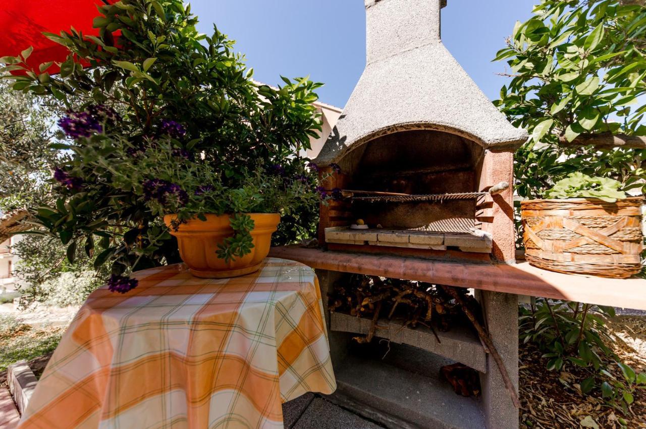 Vesna&Ivan Trogir Exterior photo